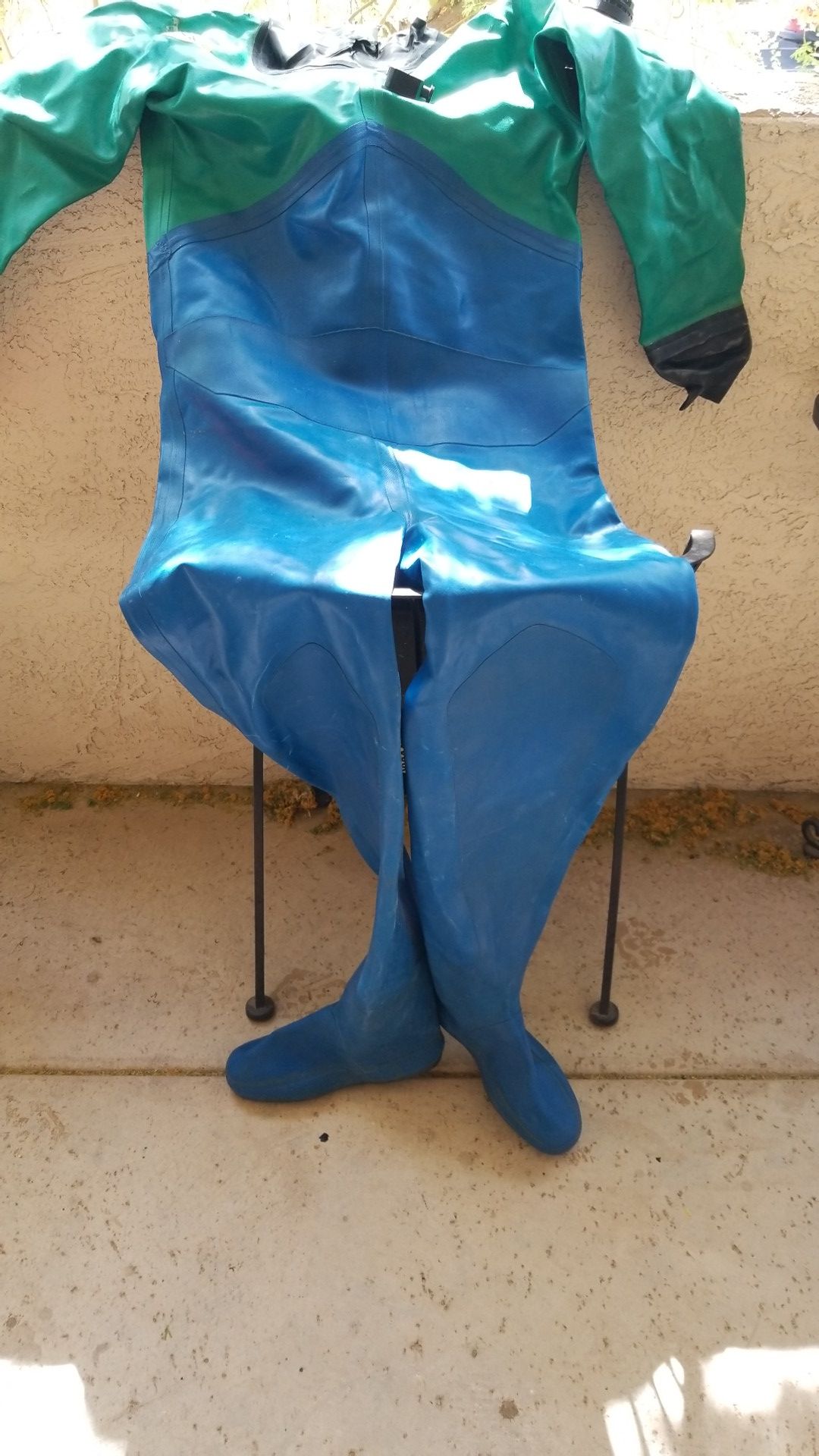 Viking Pro Dry Suit. W4 44Reg mens