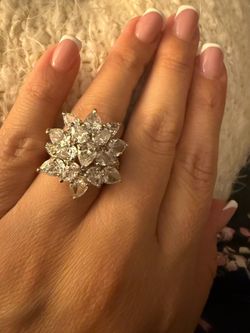 Flower ring