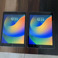 iPad 5 Gen 32 GB Unlocked 