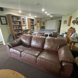 Couch With Matching Chairs 