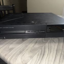 Yamaha MusicCast MCX-2000 Digital Music Sever (WORKS)