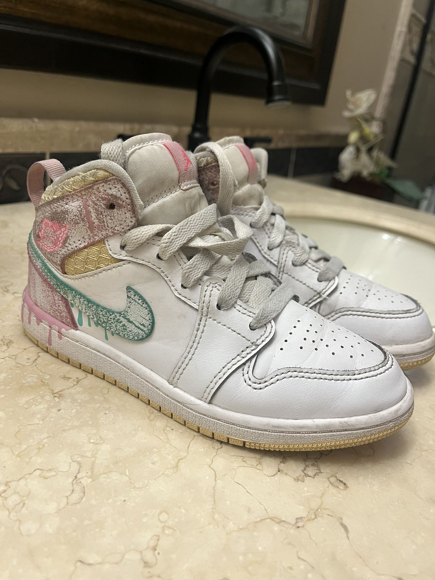 Jordans Kids Size 13