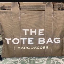 Authentic Marc Jacob’s THE TOTE BAG