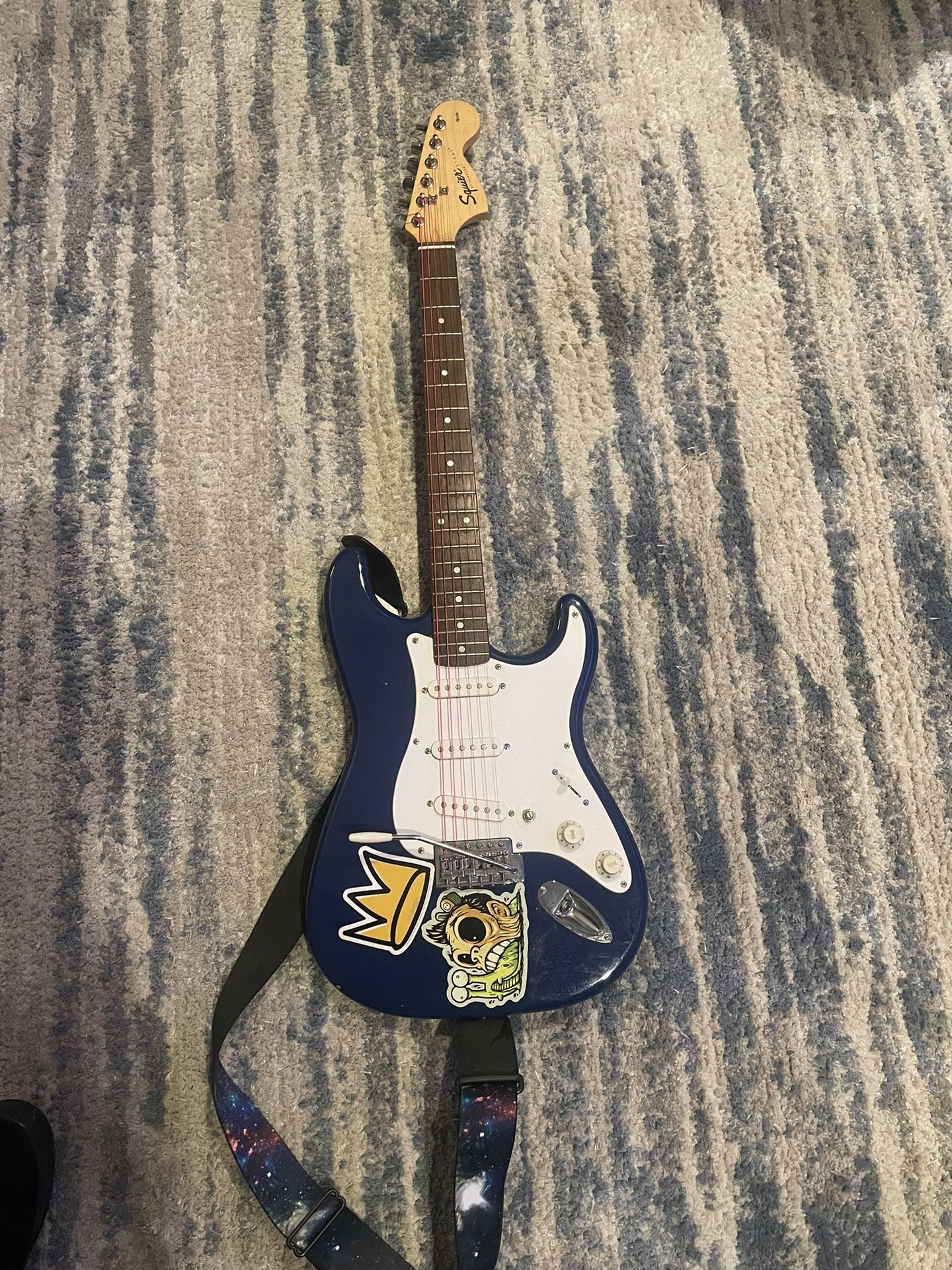 Used Fender Strat Squire Electric Guitar
