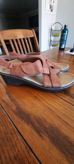 Womens Clarks Sandal Wedge