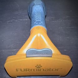 FURminator Comfort Edge Dog De-Shedder / Brush - Medium - Used