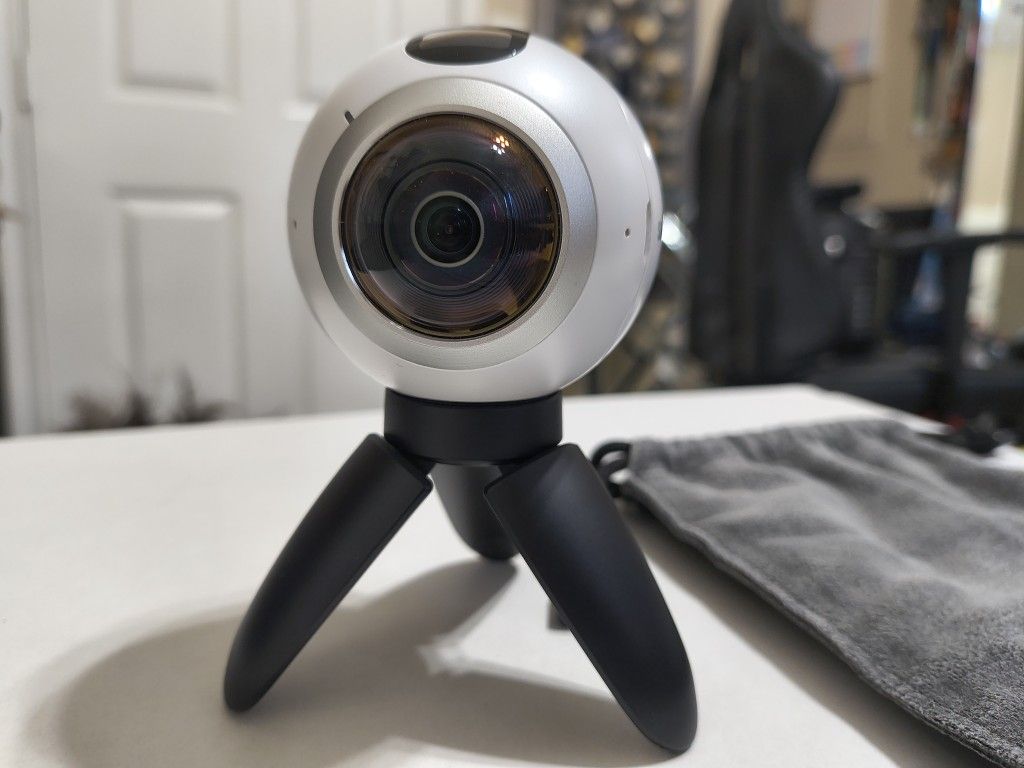 Samsung Gear 360 Camera