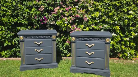 Noir/Gold Nightstands