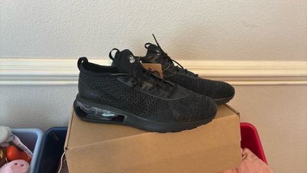 NIKE AIRMAX FLYKNIT RACER MEN SIZE 11.5