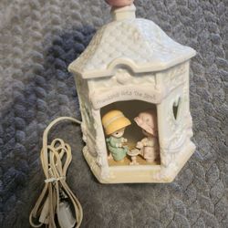 Precious moments lamp