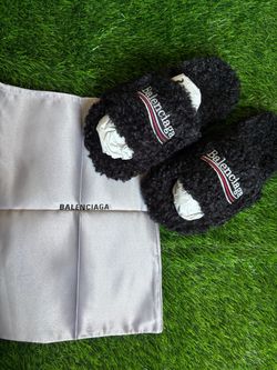 Balenciaga Slides