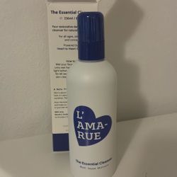 L’AMARUE- The Essential Cleanser