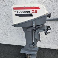 Outboard Motor Jhonson 7.5