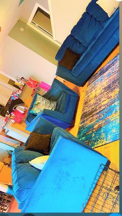 ✨ Gently Used Living Room Furniture & Decor Bundle – Ready for Your Home! ✨