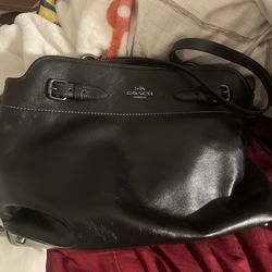 Leather shoulder bag