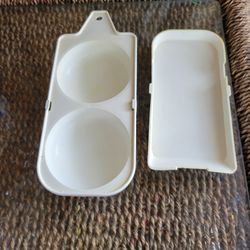 Vintage Poached Egg Microwave Cooker