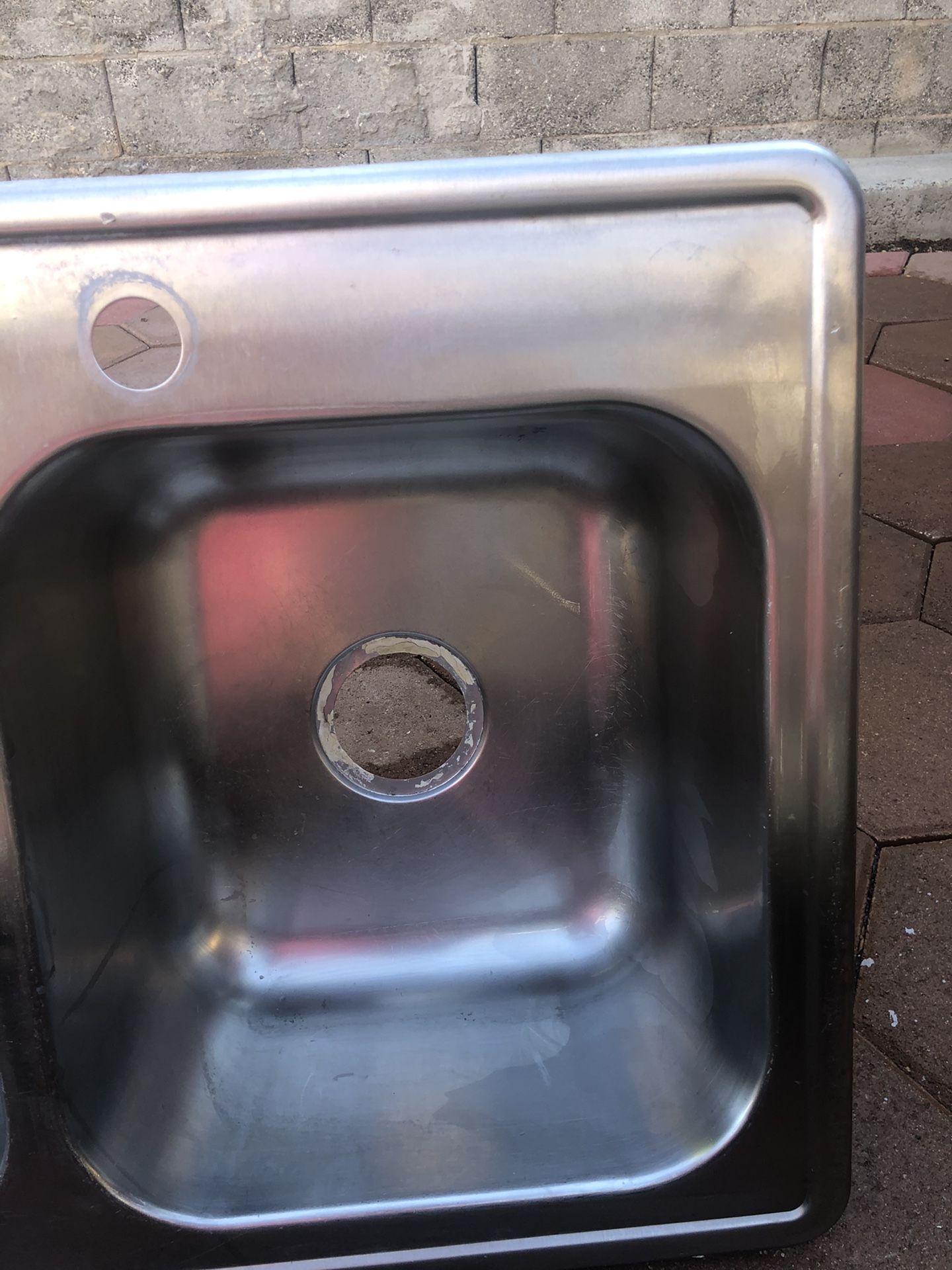 Kitchen sink