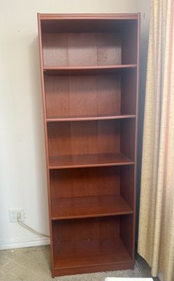 Bookcase. 5 shelves $20