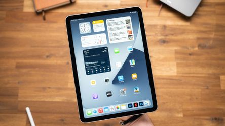 📱 Apple iPad Air 5 10.9 inch Tablet – Starting at $289, Save Up to 45% with 1-Year Warranty! Only $1 to Take It Home Today 💥