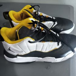 Nike Jordan Mens Shoes Size 8.5