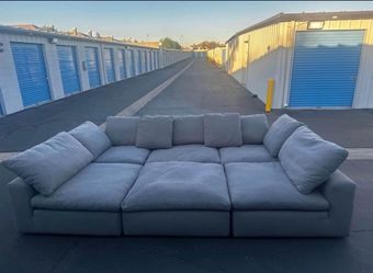 6 piece Gray Sectional Dream Cloud Couch with Ottoman 🚛🚛 Free Delivery 🚛🚛