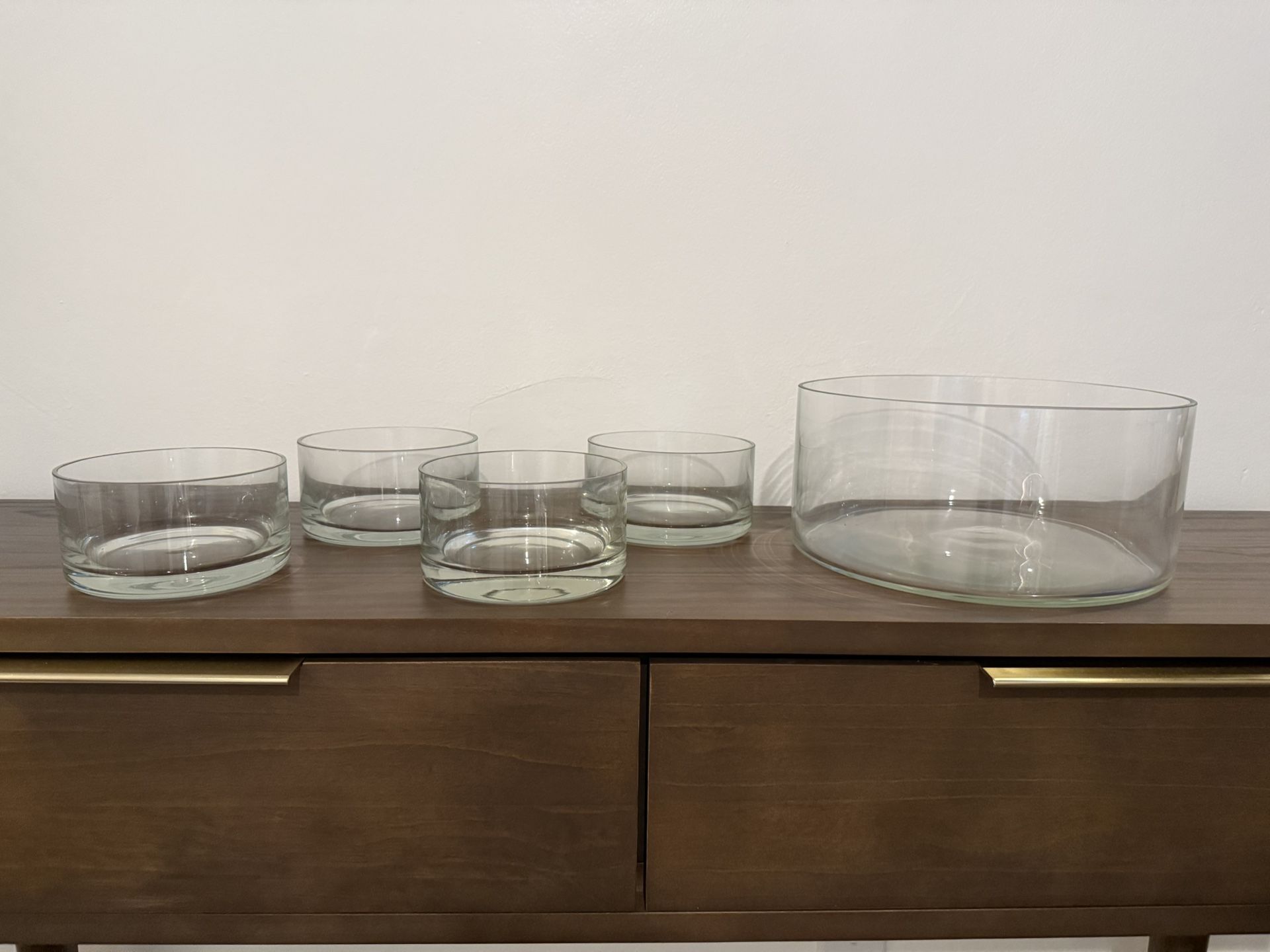 Glass Serving Bowl And Four Smaller Bowls