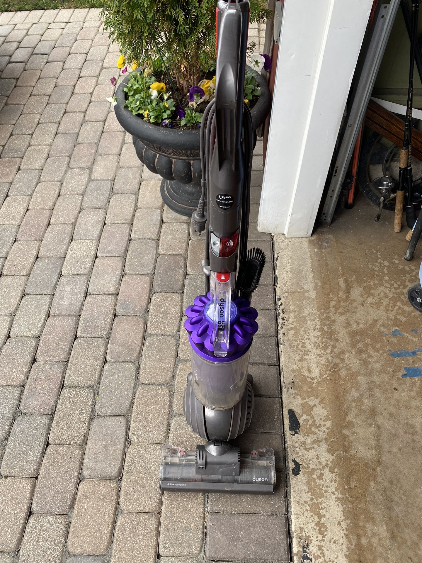 Dyson Vacuum Cleaner
