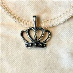 Retired James Avery 925 sterling silver