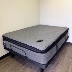 Sealy Full-size adjustable base with Posturepedic 13” Mattress