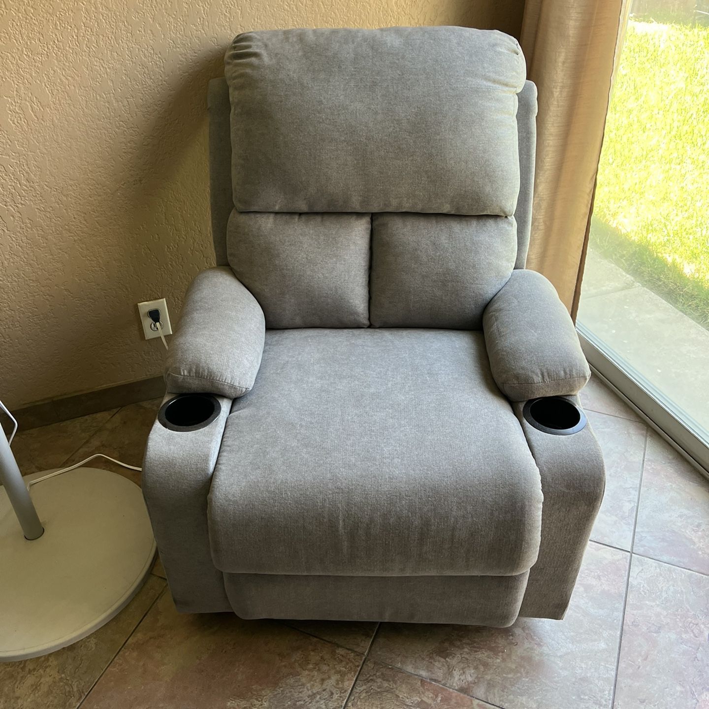 BLUISH GREY RECLINER 