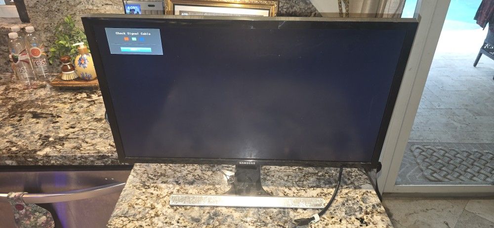 Samsung 28" 4k Monitor