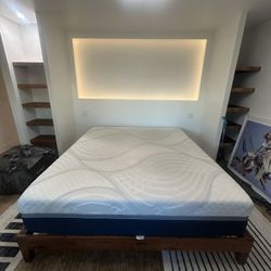 Free cal king Mattress 