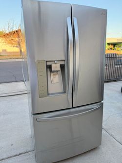 Refrigerator LG Stainless Steel Counter Depth 