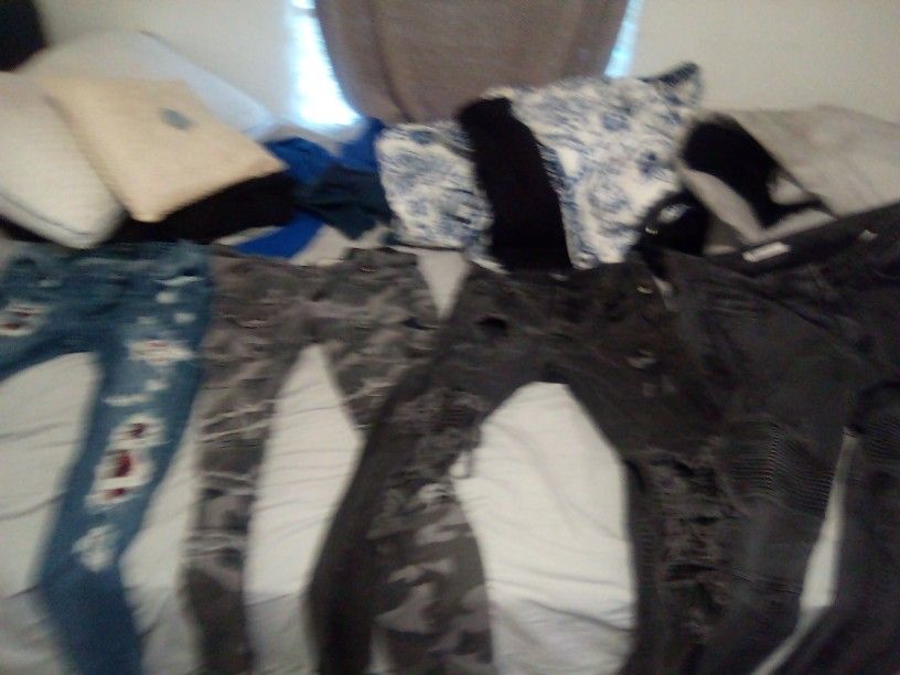 4 Pair Of Designer Jeans