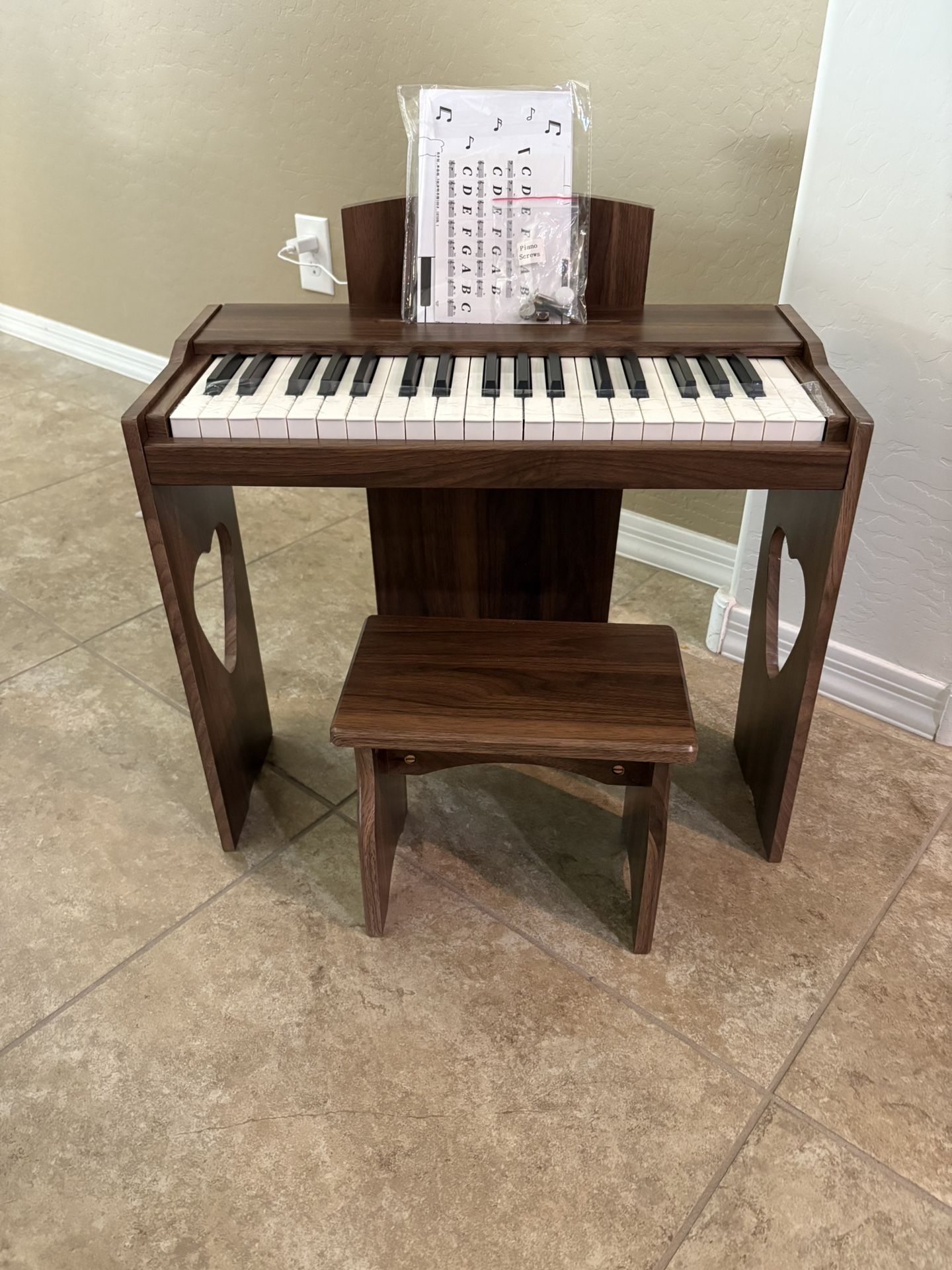 SPECIAL!! $55.00 Kids Piano Keyboard, 37 Keys Digital Piano for Children, Toddler Music Educational