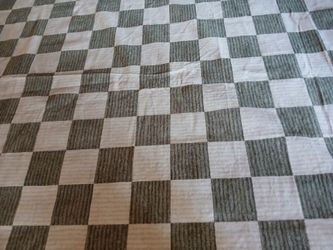 14x11 BRAND NEW Area Rug