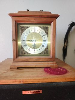 Howard Miller mantel clock