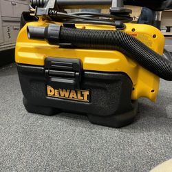 Dewalt Vacuum, DCV581H