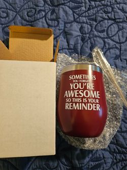 Wine tumbler with straw