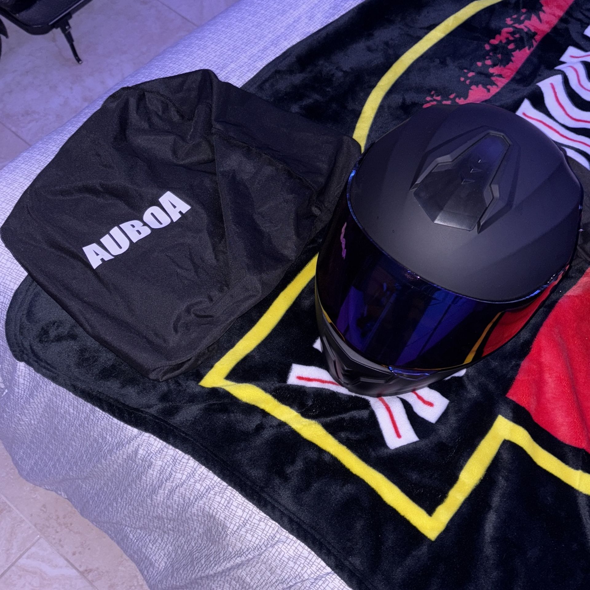 Auboa Motorcycle Helmet