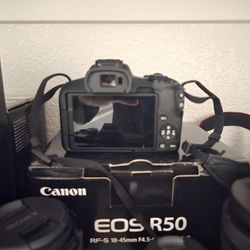 Canon R50 black