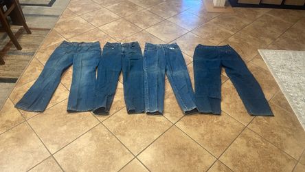 Women’s Blue Denim Jeans