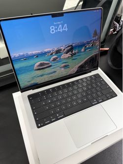 MacBook M5 Pro Chip 1TB 14inch