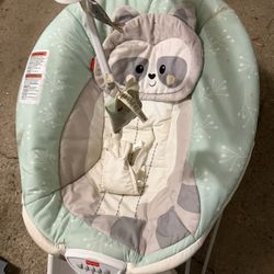 Fisher-Price Baby Bouncer Seat – Clean & Works Great 
