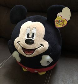 Ty Beanie Babies Ballz Disney MICKEY MOUSE Plush Stuffed Animal Toy 2013