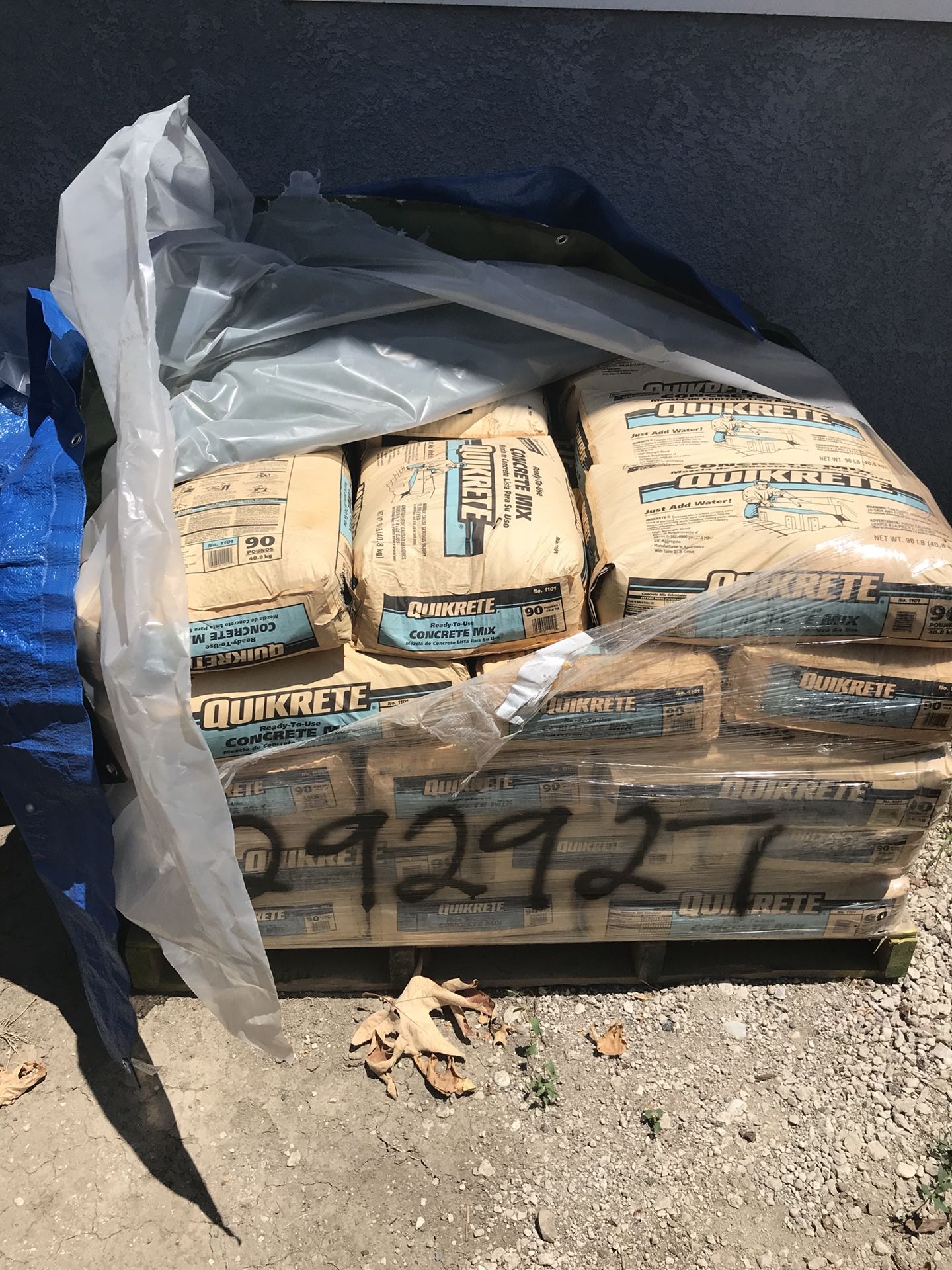 Pallet of Quikrete 90-LB Concrete Mix
