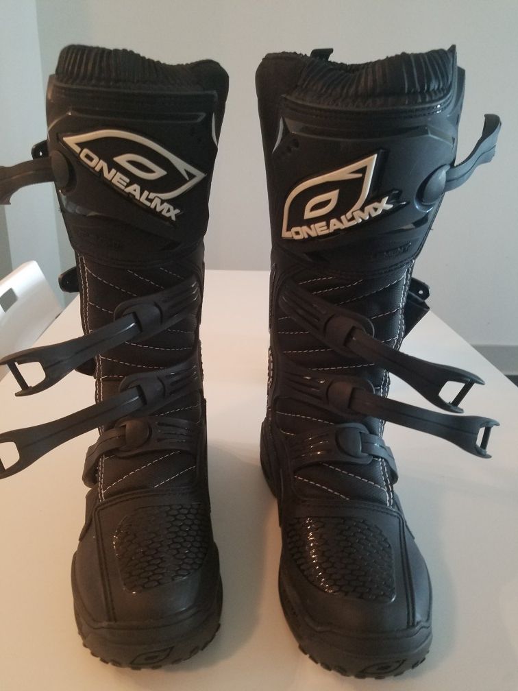motorcycle boots brand new size 10