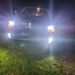880 LED Fog Light Bulbs or DRL, 6000K Xenon White, 30W Super Bright, 885 893 899 Fog Light, Can-bus Error Free, Plug and Play Automobile Leds 
