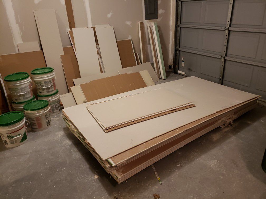 3/8 4x8 Sheets of Drywall