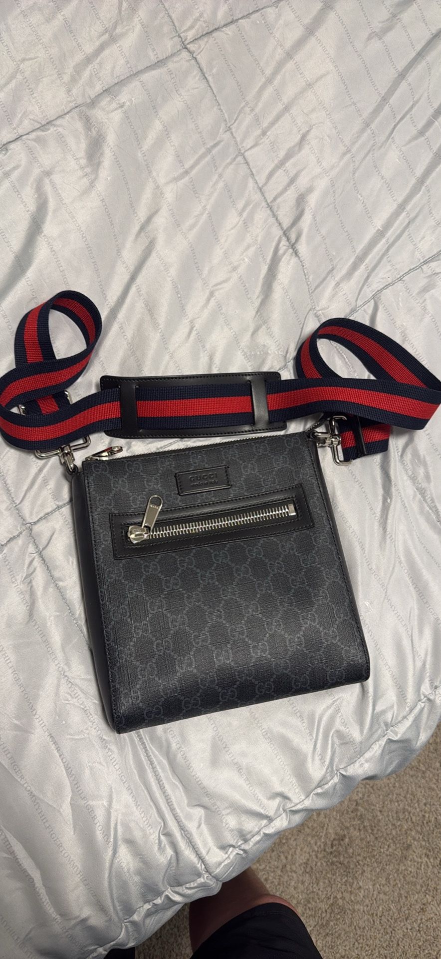 Gucci Messenger - GG Supreme Black/Grey
